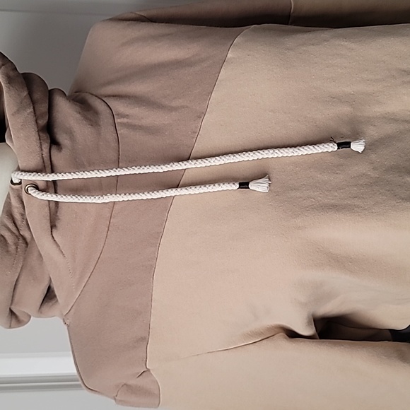 Ampersand Ave Madrid XL Tan and Black Casual Comfy Colorblock Hoodie Sweatshirt - Picture 7 of 14